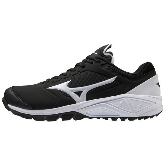 Clearance Sale Mizuno Dominant 3 All Surface Women's Turf Shoes: 320619